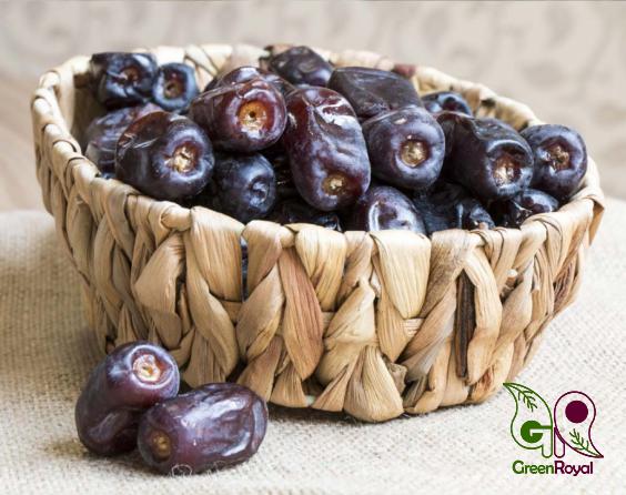 Healthy Delicious Thoory Dates and Their Premium Distributor