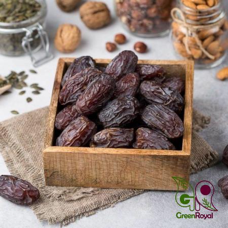 What Are Dried Piarom Dates Specification?