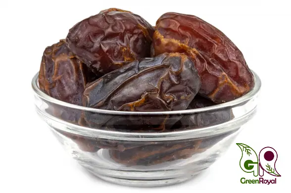 Well Known Distributor of Seedless Dates at Worldwide Market